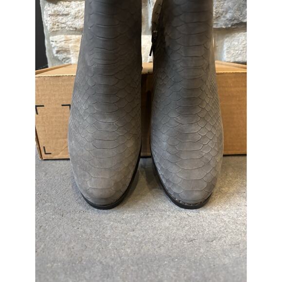 New Vaneli Udette Boots Gray Snake Effect Women's Size US 9.5N - Picture 3 of 6